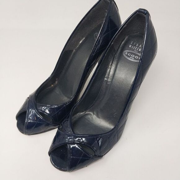 Stuart Weitzman DARK Navy Blue. Leather uppers and leather sole. Size 6 M - Picture 3 of 12